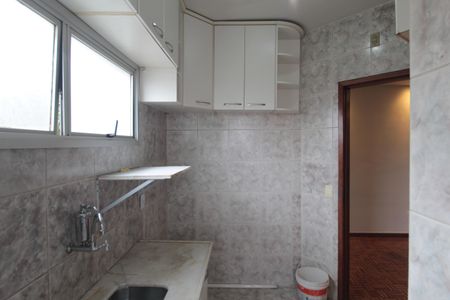 Apartamento para alugar com 65m², 3 quartos e 1 vagaCozinha e Área de Serviço