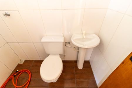 Casa à venda com 47m², 2 quartos e 3 vagasBanheiro