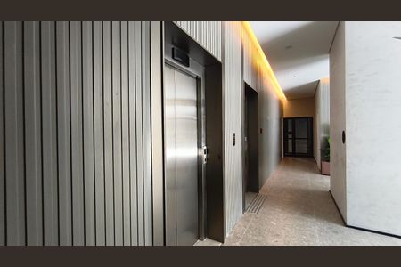 Studio para alugar com 24m², 1 quarto e sem vaga Studio para alugar com 24m², 1 quarto e sem vagaElevadores