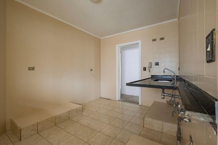 Apartamento à venda com 121m², 4 quartos e 2 vagasCozinha