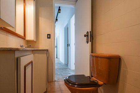 Apartamento à venda com 121m², 4 quartos e 2 vagasBanheiro Social