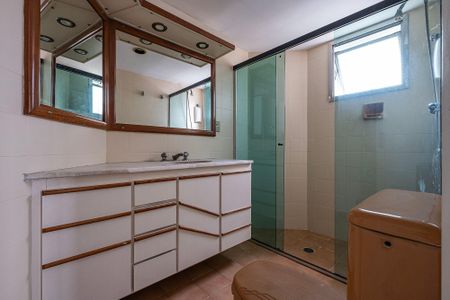 Apartamento à venda com 121m², 4 quartos e 2 vagasSuíte