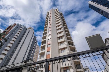 Apartamento à venda com 121m², 4 quartos e 2 vagasFachada