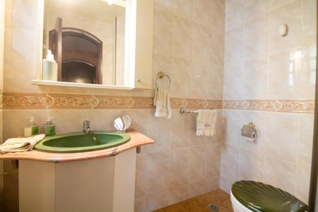 Casa à venda com 255m², 3 quartos e 4 vagasLavabo