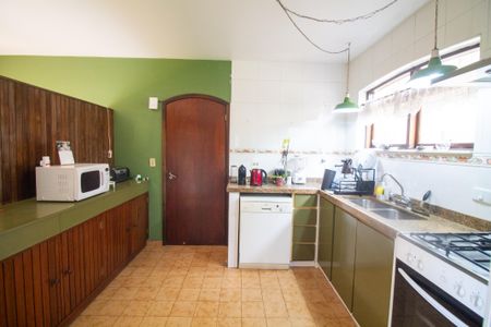 Casa à venda com 255m², 3 quartos e 4 vagasCozinha