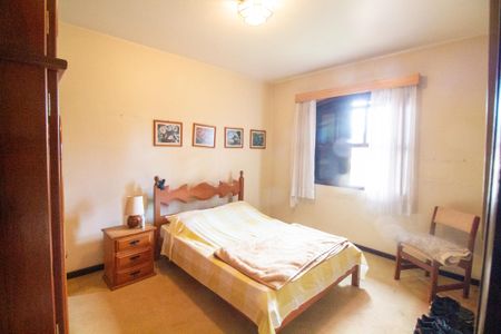 Casa à venda com 255m², 3 quartos e 4 vagasQuarto 1