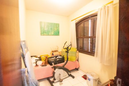 Casa à venda com 255m², 3 quartos e 4 vagasDispensa / Quarto de Serviço