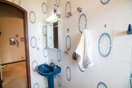 Casa à venda com 255m², 3 quartos e 4 vagasBanheiro