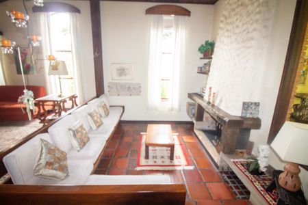 Sala de casa à venda com 3 quartos, 255m² em Jardim dos Estados, São Paulo