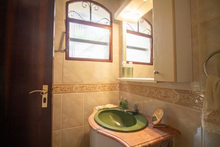 Casa à venda com 255m², 3 quartos e 4 vagasLavabo