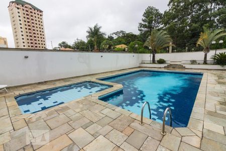Apartamento à venda com 250m², 5 quartos e 4 vagasÁrea comum - Piscina