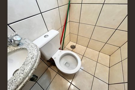 Apartamento à venda com 250m², 5 quartos e 4 vagasBanheiro de serviço