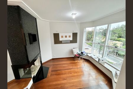 Apartamento à venda com 250m², 5 quartos e 4 vagasSala
