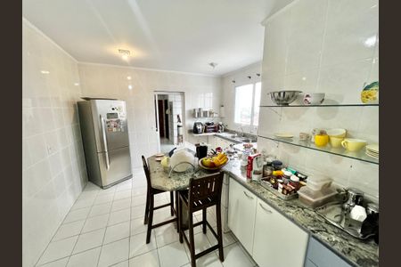 Apartamento à venda com 250m², 5 quartos e 4 vagasCozinha