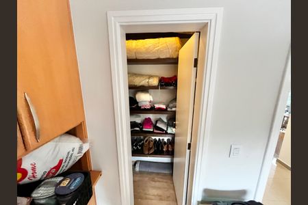 Apartamento à venda com 250m², 5 quartos e 4 vagasCloset da suíte 4