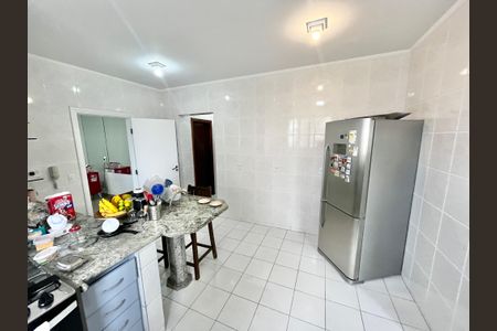 Apartamento à venda com 250m², 5 quartos e 4 vagasCozinha