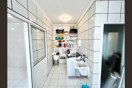 Apartamento à venda com 250m², 5 quartos e 4 vagasLavanderia