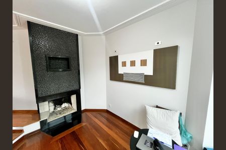 Apartamento à venda com 250m², 5 quartos e 4 vagasSala