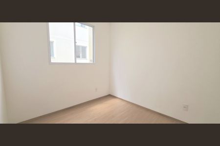 Apartamento à venda com 2 quartos, 42m² em Lundcéia, Lagoa Santa