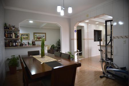 Casa à venda com 250m², 3 quartos e 5 vagasCozinha