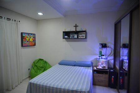 Casa à venda com 250m², 3 quartos e 5 vagasQuarto 2