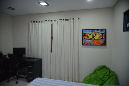 Casa à venda com 250m², 3 quartos e 5 vagasQuarto 2