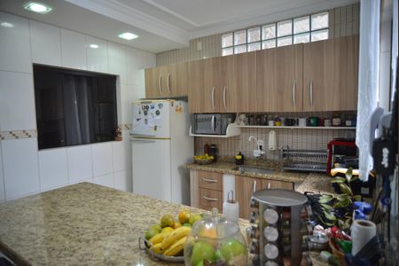 Casa à venda com 250m², 3 quartos e 5 vagasCozinha