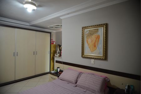 Casa à venda com 250m², 3 quartos e 5 vagasQuarto Suíte