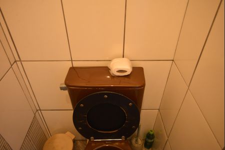 Casa à venda com 250m², 3 quartos e 5 vagasBanheiro de serviço