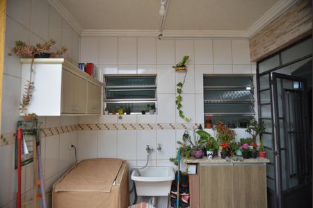 Casa à venda com 250m², 3 quartos e 5 vagasArea de Serviço