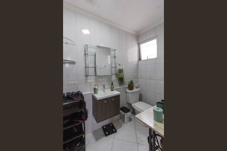 Banheiro de apartamento para alugar com 2 quartos, 62m² em Jardim Testae, Guarulhos