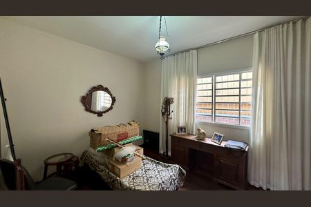 Quarto  de casa à venda com 4 quartos, 282m² em Parque Sao Joao Batista, Belo Horizonte
