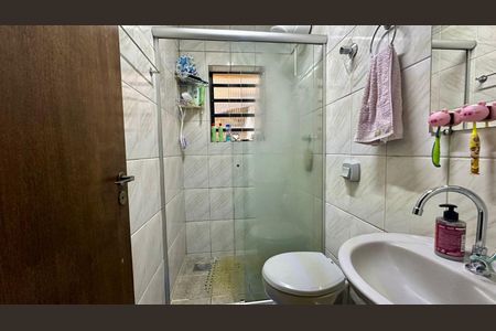 Casa à venda com 282m², 4 quartos e 4 vagasBanheiro edícula 