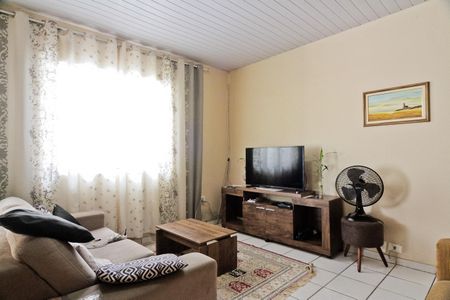 Casa à venda com 220m², 4 quartos e 1 vagaSala