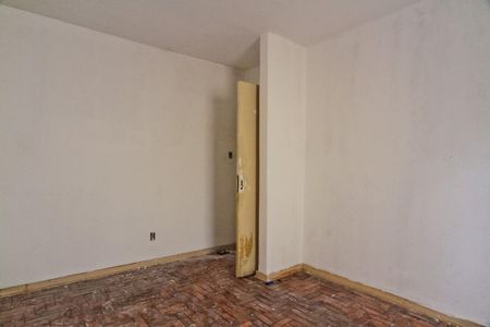 Casa à venda com 220m², 4 quartos e 1 vagaCasa 2 - quarto 1