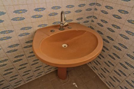 Casa à venda com 220m², 4 quartos e 1 vagaCasa 2 - banheiro 2