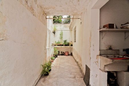 Casa à venda com 220m², 4 quartos e 1 vagaCasa 2 - área de serviço