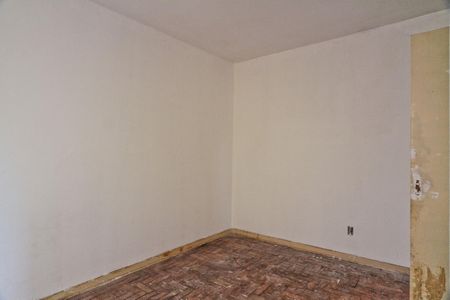 Casa à venda com 220m², 4 quartos e 1 vagaCasa 2 - quarto 1