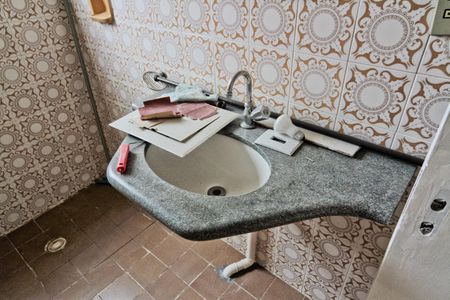 Casa à venda com 220m², 4 quartos e 1 vagaCasa 2 - banheiro