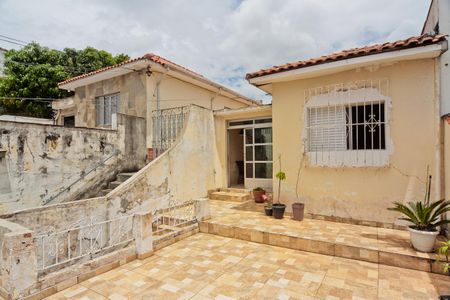 Casa à venda com 220m², 4 quartos e 1 vagaÁrea externa