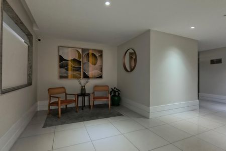 Apartamento à venda com 62m², 2 quartos e 1 vaga Apartamento à venda com 62m², 2 quartos e 1 vagaHall de entrada