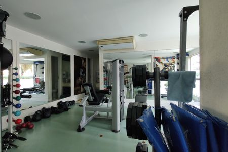 Apartamento à venda com 62m², 2 quartos e 1 vaga Apartamento à venda com 62m², 2 quartos e 1 vagaÁrea comum - Academia