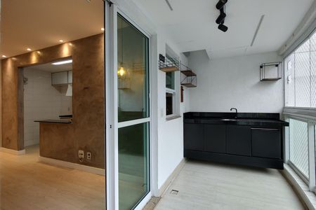 Apartamento à venda com 62m², 2 quartos e 1 vaga Apartamento à venda com 62m², 2 quartos e 1 vagaVaranda gourmet