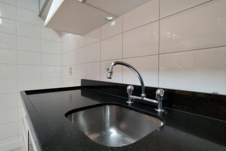 Apartamento à venda com 62m², 2 quartos e 1 vaga Apartamento à venda com 62m², 2 quartos e 1 vagaCozinha - Armários