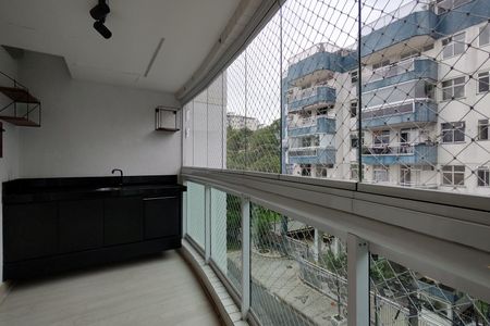 Apartamento à venda com 62m², 2 quartos e 1 vaga Apartamento à venda com 62m², 2 quartos e 1 vagaVaranda gourmet