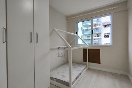 Apartamento à venda com 62m², 2 quartos e 1 vaga Apartamento à venda com 62m², 2 quartos e 1 vagaQuarto 2 - Armários