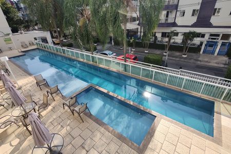 Apartamento à venda com 62m², 2 quartos e 1 vaga Apartamento à venda com 62m², 2 quartos e 1 vagaÁrea comum - Piscina