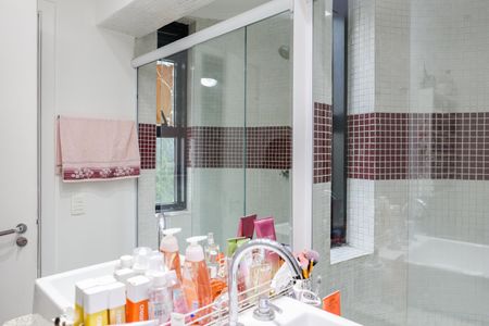 Apartamento à venda com 125m², 3 quartos e 3 vagasBanheiro da Suíte 2