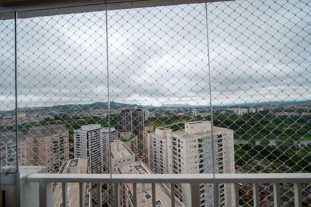 Varanda de apartamento para alugar com 1 quarto, 48m² em Alphaville Empresarial, Barueri