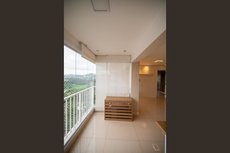 Varanda de apartamento para alugar com 1 quarto, 48m² em Alphaville Empresarial, Barueri